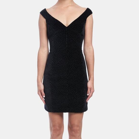 NWT Theory Off The Shoulder Dress in Black and White Dotted Velvet, Size 2 ⬇️ - Picture 1 of 4
